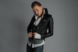 Untitled Popped Collar Leather Jacket Collar