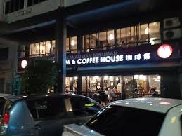 Quan ice cream and coffee house is a cafe that also serves various meals despite what its name suggests. Must Try Rum Raising Ice Cream Picture Of Quan Ice Cream Coffee House Kuala Lumpur Tripadvisor