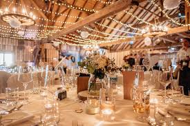 Eventscheune Wallenburg Miesbach Schliersee Hochzeit Fotograf Munchen Hochzeit Hochzeit Inspo Hochzeit Location