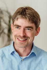 Vasárnap 11 órakor Nagy Bálint SJ misézik a budapesti Szent  István-bazilikában. A szertartást a Duna Tv élőben közvetíti.