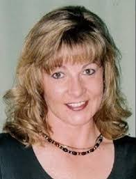 Sheri Hillman's Instagram, Twitter & Facebook