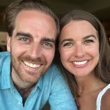 Lily Donovan (@ll_donovan)