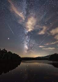 The perseid meteor shower started in late july. Juo2t1 Wpyrw7m