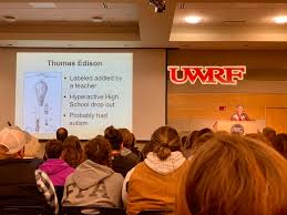 Quin Fenendael (@quin_fenendael)