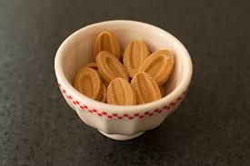 En magasin ou sur internet, vous pourrez en acheter pour quelques centaines de grammes si vous le souhaitez bien entendu. Dulcey Chocolat Blond Valrhona Je Papote