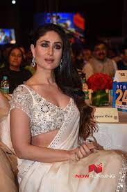 Picture 9 Of Kareena Kapoor Most Beautiful Bollywood Actress Bollywood Fashion Bollywood Actress Hot Photos