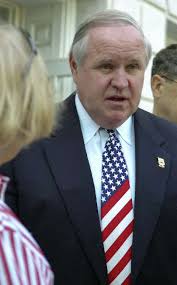 Public memorial planned for David Theis