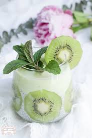 Pudding Aux Graines De Chia Lait De Coco Et Kiwi Les Gourmands Disent D Armelle Pudding Aux Graines De Chia Graine De Chia Recette Graines De Chia