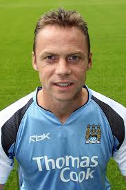 Famous people from Livingston, how many more can you add to, Paul Dickov,  Peter Wright, Elise Christie, Tommy Walker, Cicero, Bill Waugh & Jimmy  Scoular, there must be many more famous not