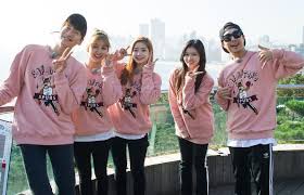 런닝맨) is a south korean variety show, forming part of sbs's good sunday lineup. Twice Running Man Appearance