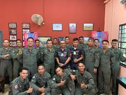 Sejarah pembentukan, pendidikan dan pelatihan serta persenjataan yang melengkapi detasemen jala mangkara ini. Tracealumniupmdistrict Hashtag On Twitter