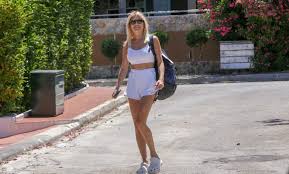 Την φαίη σκορδά, τον γίωργο θεοφάνους και έναν τρίτο άντρα που λόγω της κατάστασης που. Faih Skorda Aimodosia To Mhnyma Ths Paroysiastrias Gia Kalo Skopo Alphafreepress Gr