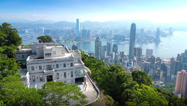 Hong Kong Luxury Property: Peak Mansion With Harbor Views Lists for $166M - Bloomberg