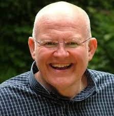 Union Quay this morning. Porky's (the grey painted building that stetches  halfway along the street) is still closed with no sign of any interest in  it. Sambuca 1 still going strong, been