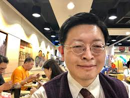 Dr. Leader Chang張立德醫師| 《立德醫師：在五二〇的中午巧遇多年前的朋友_三商巧福牛肉麵！》...