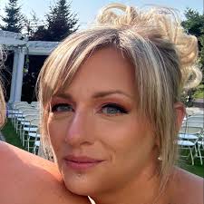 Donkey Kong drink versus Yoshi's apple smoothie