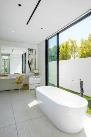 823 door bath stock video clips in 4k and hd for creative projects. Sliding Glass Door Behind Oval Bathtub Contemporary Bathroom