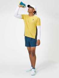 Many claim the pavement is the world's greatest therapy. Rw The Best Men S Running Outfits Of Spring 2020