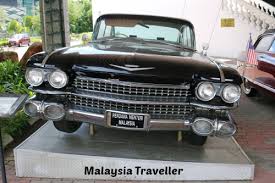 This includes old photographs, documents, newspaper clippings, even gifts that the tunku received, the clothes he once wore, and his furniture. Tunku Abdul Rahman Putra Memorial