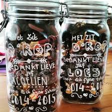 cadeautje om de juf te bedanken voor het leuke schooljaar het zit d rop bedankt lieve juf potten zijn voorz afscheidgeschenken traktaties geschenk knutselen