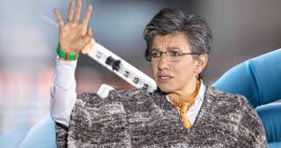 La preocupación por falta de unidades de cuidado intensivo (uci) en la ciudad de bogotá provocó que el gobierno implementara la cuarentena. Habra Cuarentena En Bogota Durante Enero De 2021