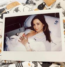 Biografía, trayectoria, fotos, vídeos y mucho más de dafne fernández. Dafne Fernandez Ensena Su Cuerpo Post Parto Amenzing