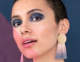 olio e osso on instagram beauty mubysamt wears 𝗡𝗼 2 𝗙𝗥𝗘𝗡𝗖𝗛 𝗠𝗘𝗟𝗢𝗡 and earrings by annamonetjewelry love everything about this look by mua