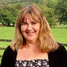 Janice Featherstone's Instagram, Twitter & Facebook