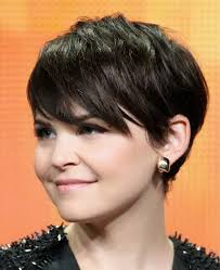 Short hair styles for round faces. 25 Beautiful Short Haircuts For Round Faces 2017