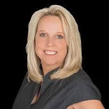 Find Realtors & Real Estate Agents in 52338