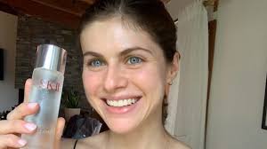 Alexandra anna daddario (born march 16, 1986) is an american actress most notable for her portrayal of annabeth chase in percy jackson and the olympians: Alexandra Daddario S Routines To Staying Healthy During Quarantine Variety