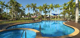 Family life, entertaining, keeping cool on those hot summer days and just plain lazing around takes on a completely new meaning when it's centred around a crystal clear pool from barrier reef. Oaks Sunshine Coast Oasis Resort Official Website Caloundra Resort