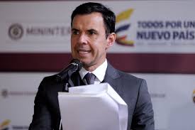 Conmoción interior está incorrectamente escrita y debería escribirse como estado de conmoción interior. siendo su significado: Ministro Rivera Descarto Usar La Conmocion Interior Para Curules De Paz