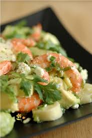Salade Crevettes Coeur De Palmier Avocat Feta Coriandre Passion Gourmandise Salade De Crevettes Recettes De Cuisine Salade Crevette Avocat