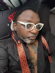 Hello everyone I am Deloris aka Dede from Portland Oregon thanks for  letting me join