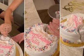 A parent's love side quest in zelda breath of the wild requires you to find a recipe for making cake and it is one thing that we couldn't figure out for a while. A Clever Family S Cake Cutting Hack Will Completely Change Your Birthdays From Now On Upworthy