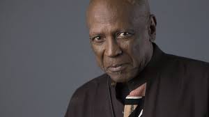 Louis Gossett Jr., 1st Black man to win supporting actor Oscar, dies at 87  : r/Stargate