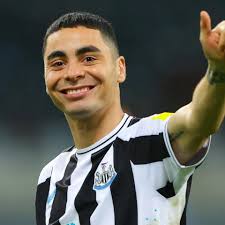 🚨ÚLTIMO MOMENTO: Se espera que de Cruz Azul y NewCastle abran  negociaciones por Miguel Almirón, el jugador fue ofrecido a Cruz Azul e  interesa al esquema táctico de Anselmi.