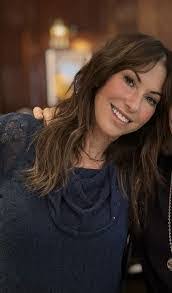 Leah Corley's Instagram, Twitter & Facebook