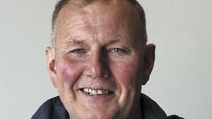 Etterlyste betre opningstider på SIM