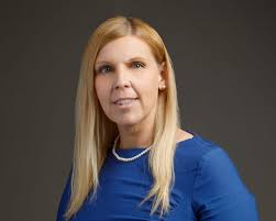 Courtney Grimm's Instagram, Twitter & Facebook