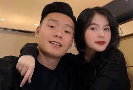 Vợ chồng Thành Chung đón tin vui sau 4 tháng về chung một nhà