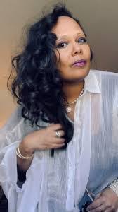 Loretta Mallory's Instagram, Twitter & Facebook