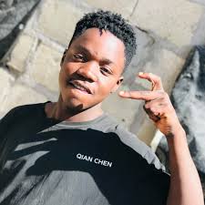 What is the origin of the town name Maamba?