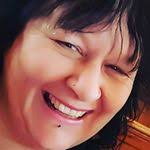 Lorraine Bartley's Instagram, Twitter & Facebook