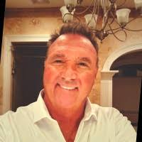 Russell Richmond's Instagram, Twitter & Facebook