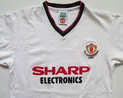 Manchester United 1982 1983 1984 Away Retro Replica Football Shirt By Score Draw Winn Vintage Football Shirts Manchester United Football Club Manchester United