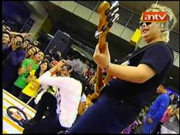 Selamat menonton video aku ada karena kau ada dari radja yaa! Aku Ada Karena Kau Ada Radja Last Fm