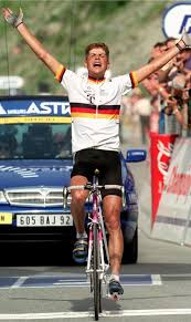 Genau diesen lebensmittelpunkt hat jan ullrich heute verloren. Jan Ullrich Im Tiefen Fall Sport Nachrichten Mittelbayerische