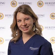 We've got a new nurse here! Congrats to Alaina Howell